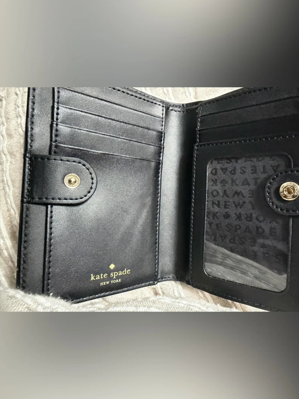 kate spade Two-Tone Black and White Zip‎ Card Wallet